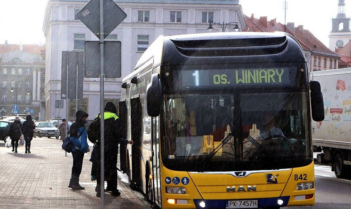 W sobotę skrócone trasy autobusów i nieczynne przystanki. Jakie?