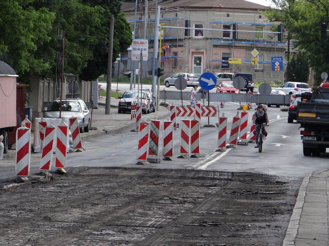 Warszawska jednokierunkowa. Ruszył remont mostu