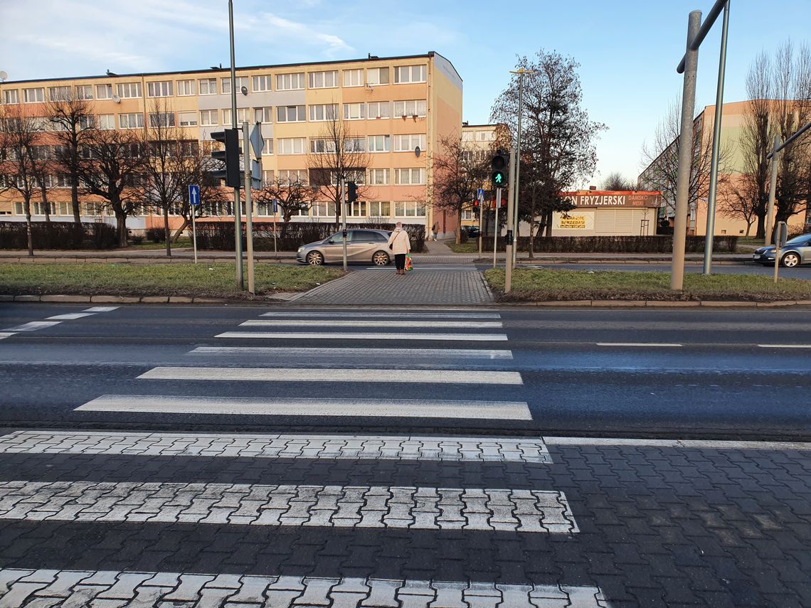 Więcej czasu dla pieszych na ul. Podmiejskiej