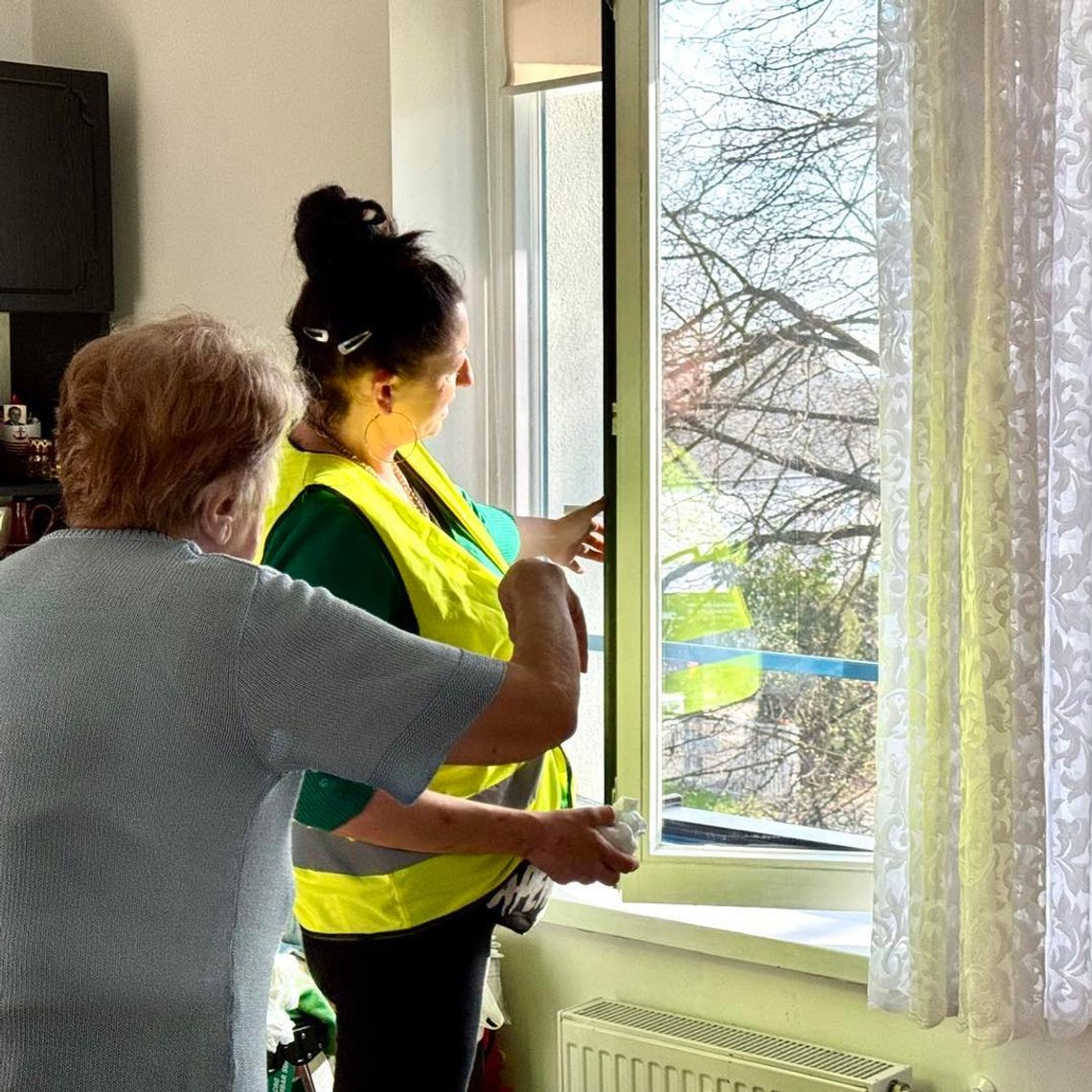 Wielkanocne porządki bez wysiłku. Mieszkańcy mogą skorzystać z DARMOWEJ pomocy