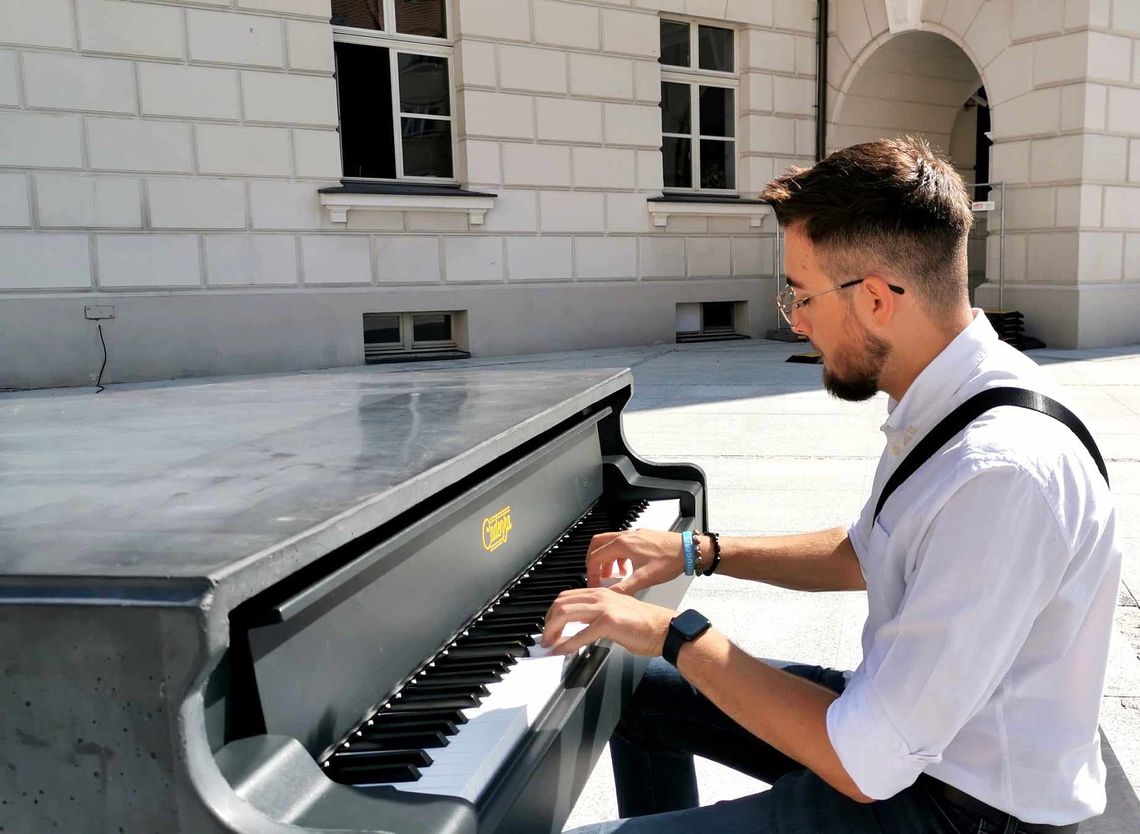 Wyjątkowy instrument stanął na Głównym Rynku. Możesz sprawdzić jego możliwości!