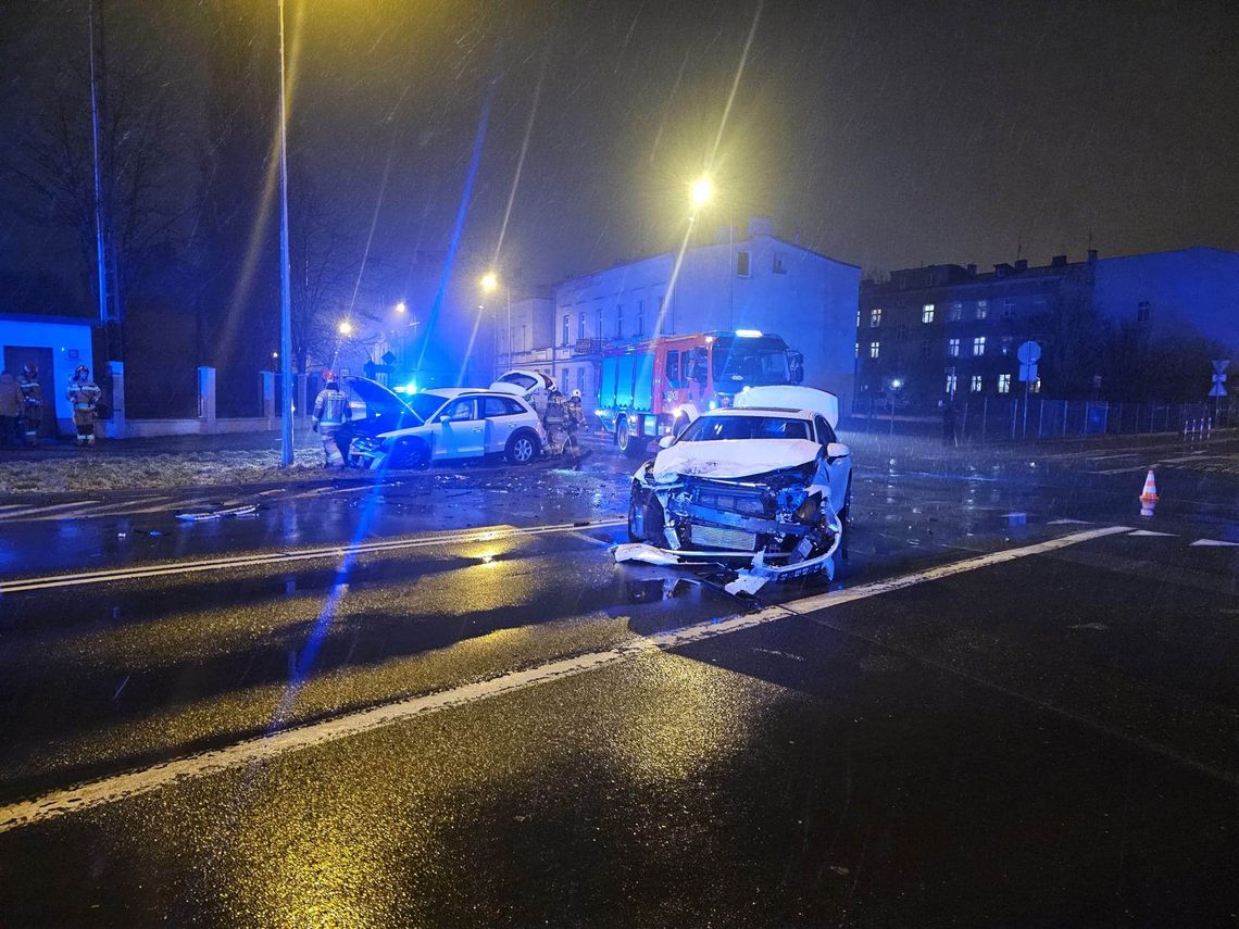 Wymuszenie pierwszeństwa na skrzyżowaniu. Jedna osoba w szpitalu