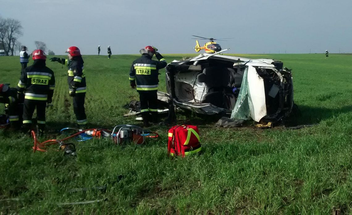 Wypadek maturzystów pod Krotoszynem ZDJĘCIA