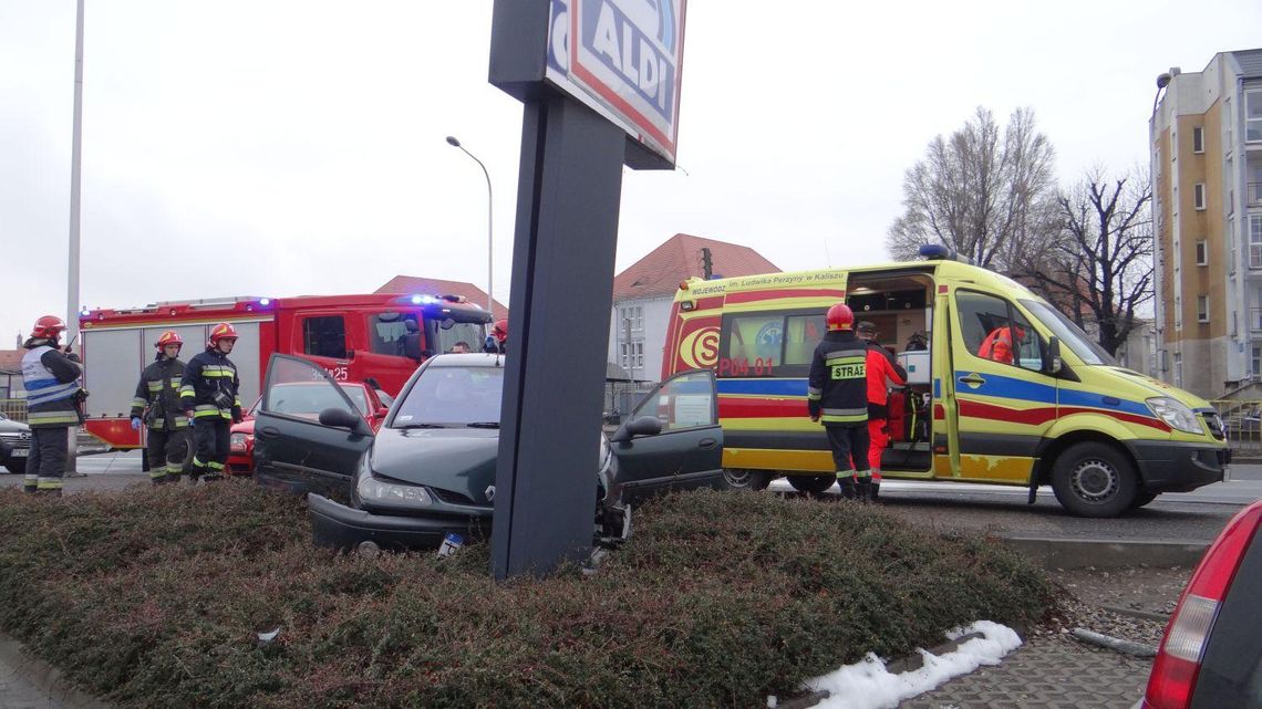 Wypadek na al. Wojska Polskiego w Kaliszu ZDJĘCIA