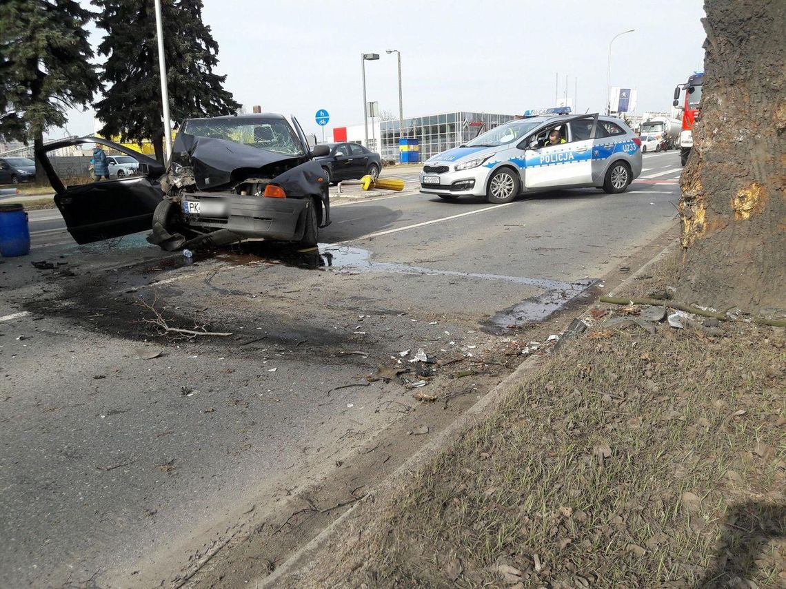 Wypadek na ul. Wrocławskiej w Kaliszu ZDJĘCIA