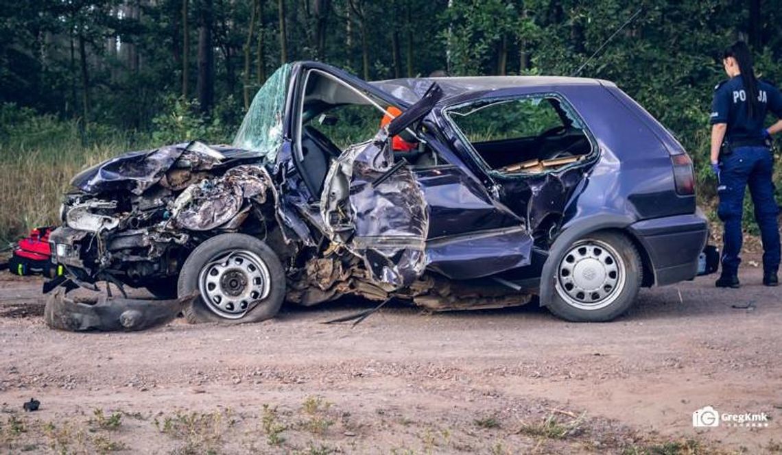 Wypadek nad zalewem Murowaniec: lekarze przegrali walkę o życie 18-letniego kierowcy