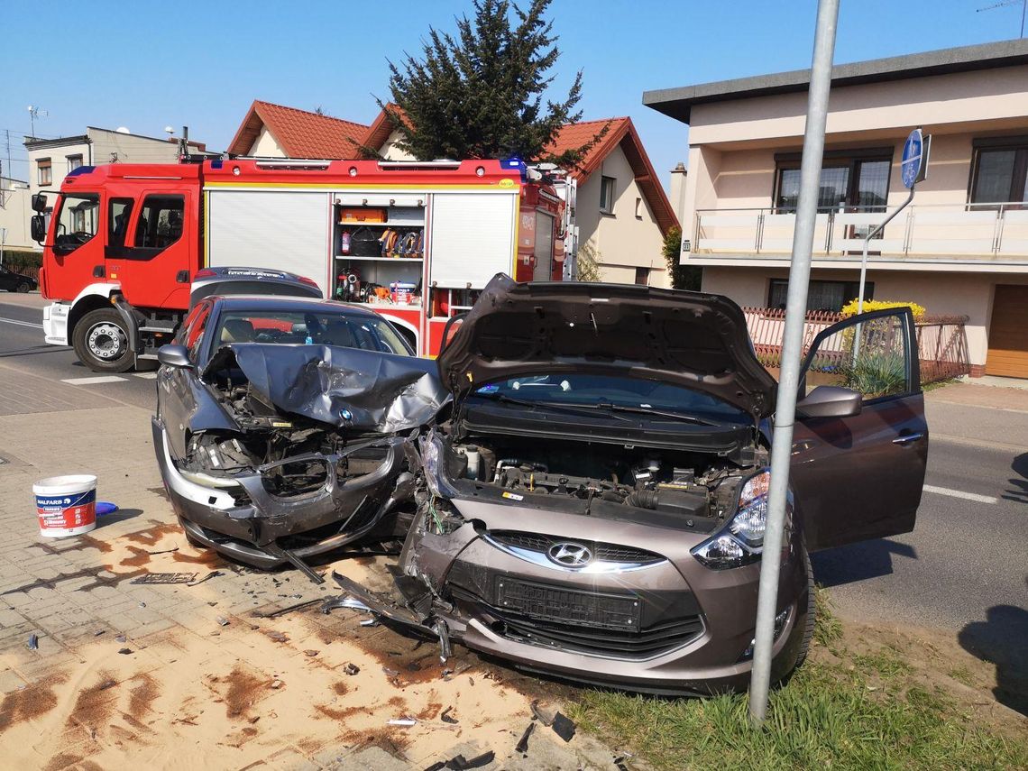 Wypadek w Krotoszynie. Jedna osoba poszkodowana ZDJĘCIA