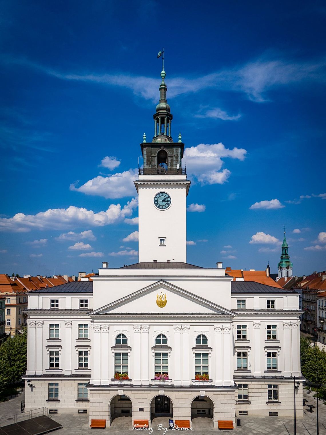 Wyższy podatek i wyższa pensja prezydenta. Radni zdecydowali Wyższy podatek i wyższa pensja prezydenta. Radni zdecydowali