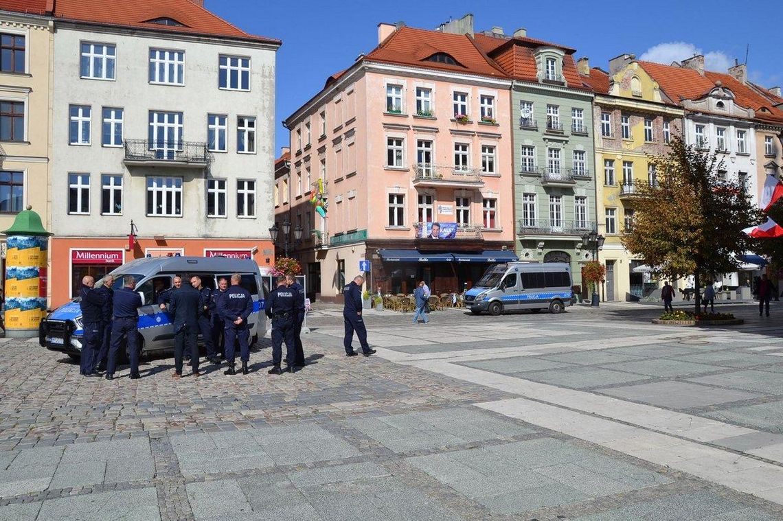 Wzmożone siły policji na niedzielnym Marszu Równości