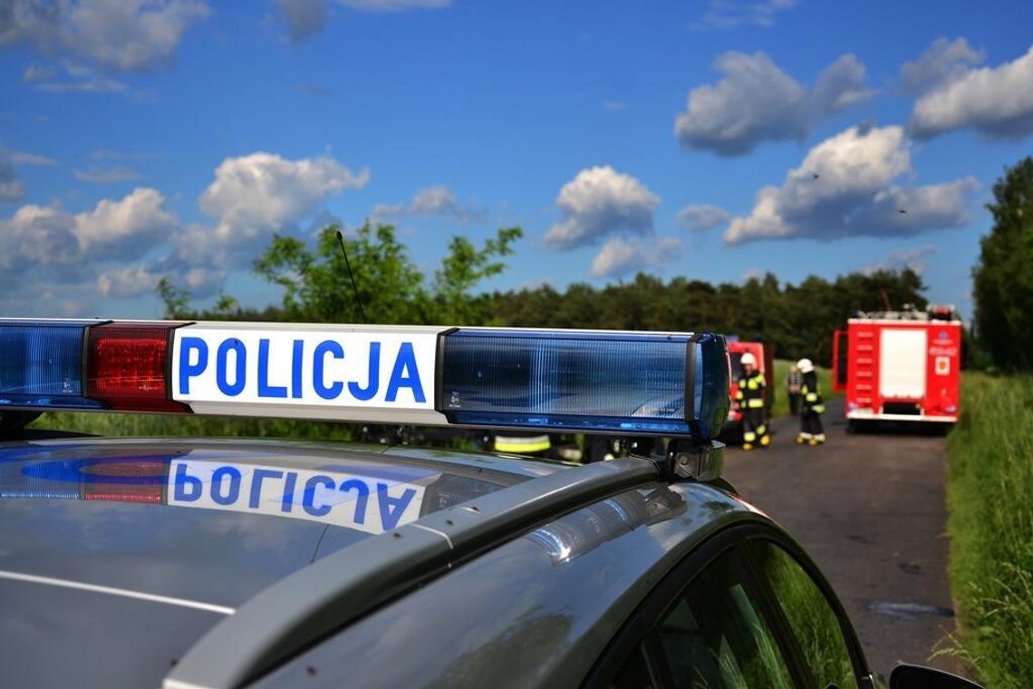 Z auta w pole kukurydzy. „Ujęta przez postronne osoby”