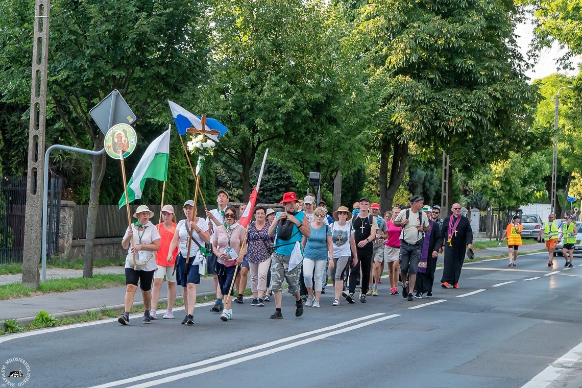 Z Kalisza ruszyła 385. piesza pielgrzymka na Jasną Górę