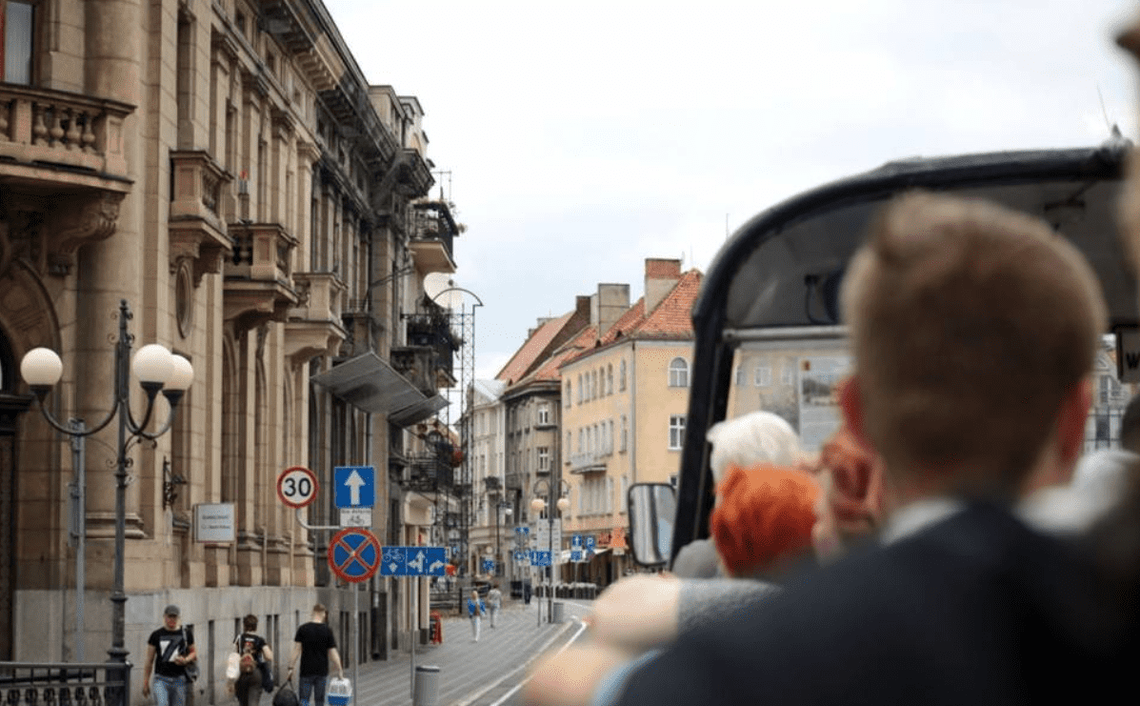 Zabytkowe autobusy ruszają w miasto! Sprawdź, jak kursują