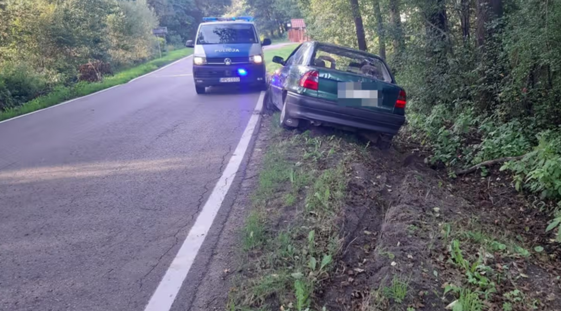 Żaden z kierowców nie zareagował! Kobieta miała objawy paraliżu