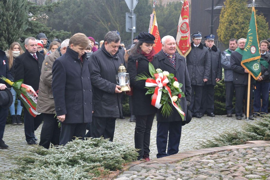 Zaduszki Mikołajczykowskie. Ludowcy świętowali 50. rocznicę śmierci byłego premiera ZDJĘCIA