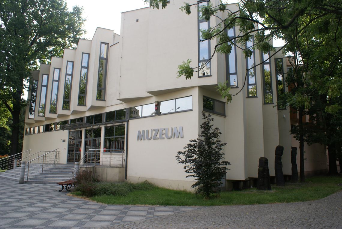 Zbiory rekwizytów teatralnych w Muzeum