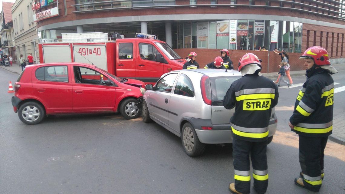 Zderzenie w Krotoszynie. Poszkodowane dzieci ZDJĘCIA