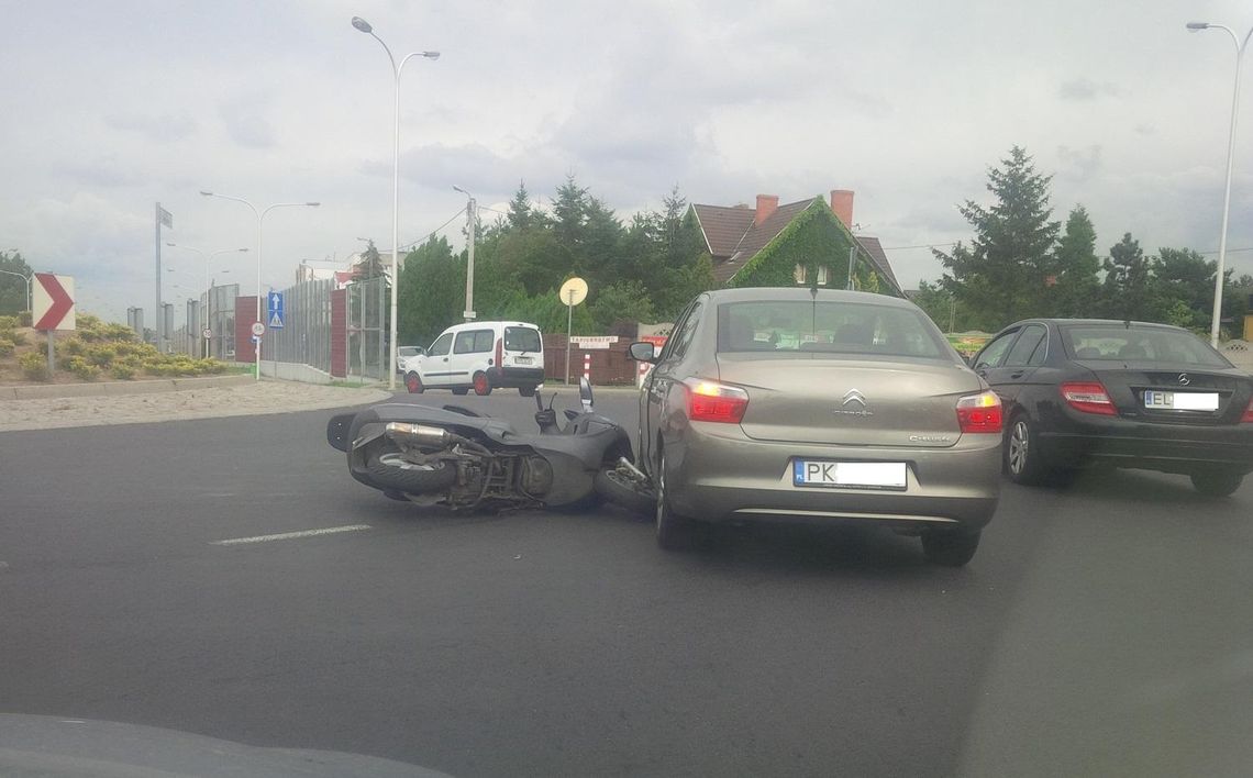 Zderzenie z motorowerem na Trasie Bursztynowej